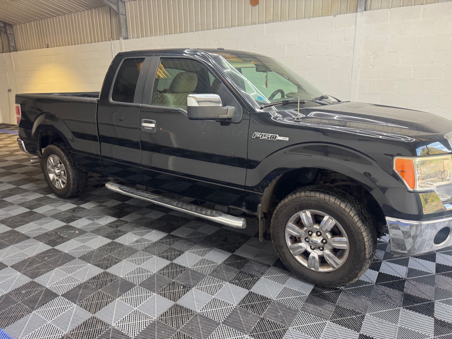 Used Ford F150 2020 for sale - 76477010: Photo 2
