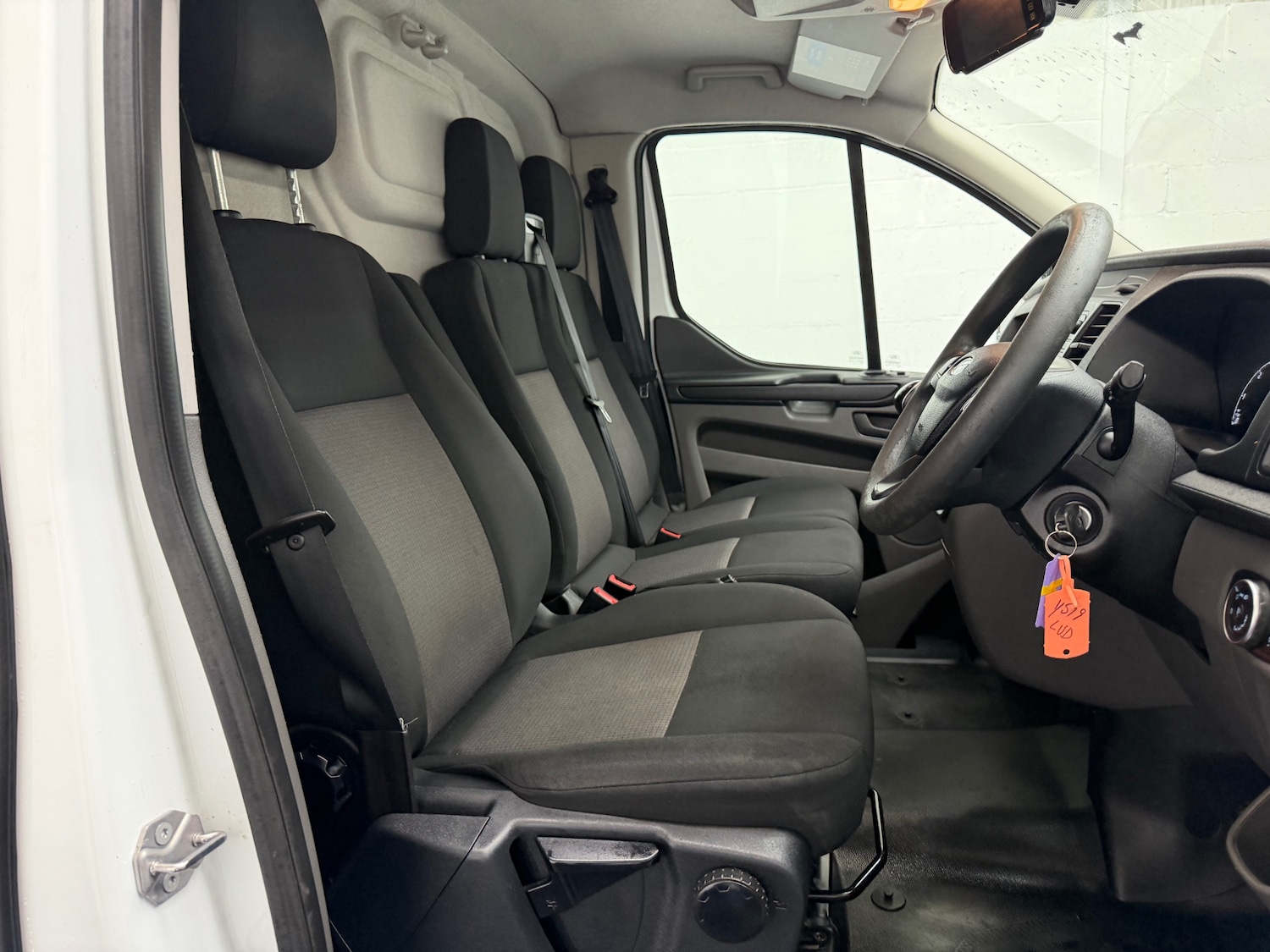 Used Ford Transit Custom 2019 for sale - 77687563: Photo 10