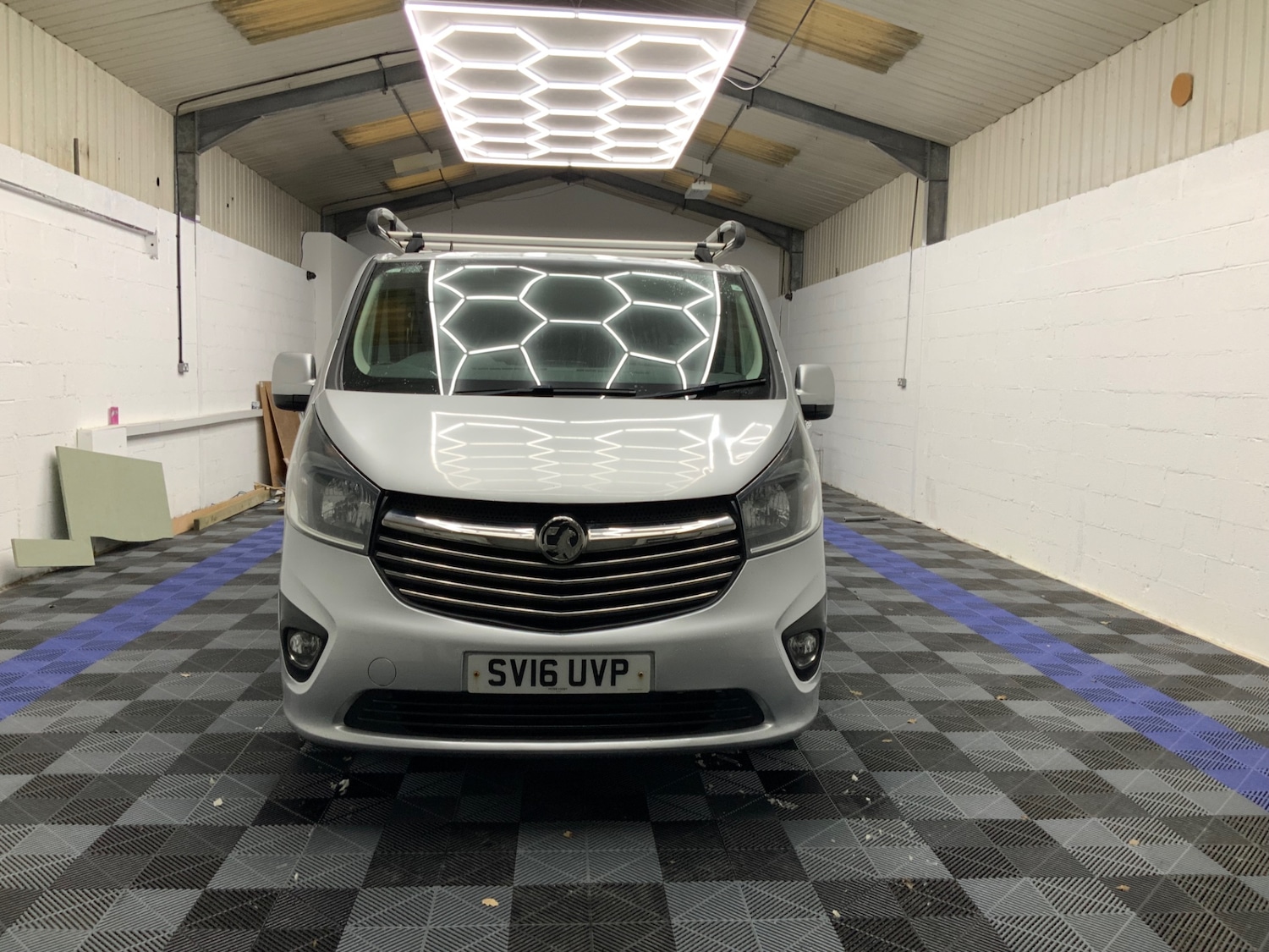 Used Vauxhall Vivaro 2016 for sale - 77114277: Photo 2