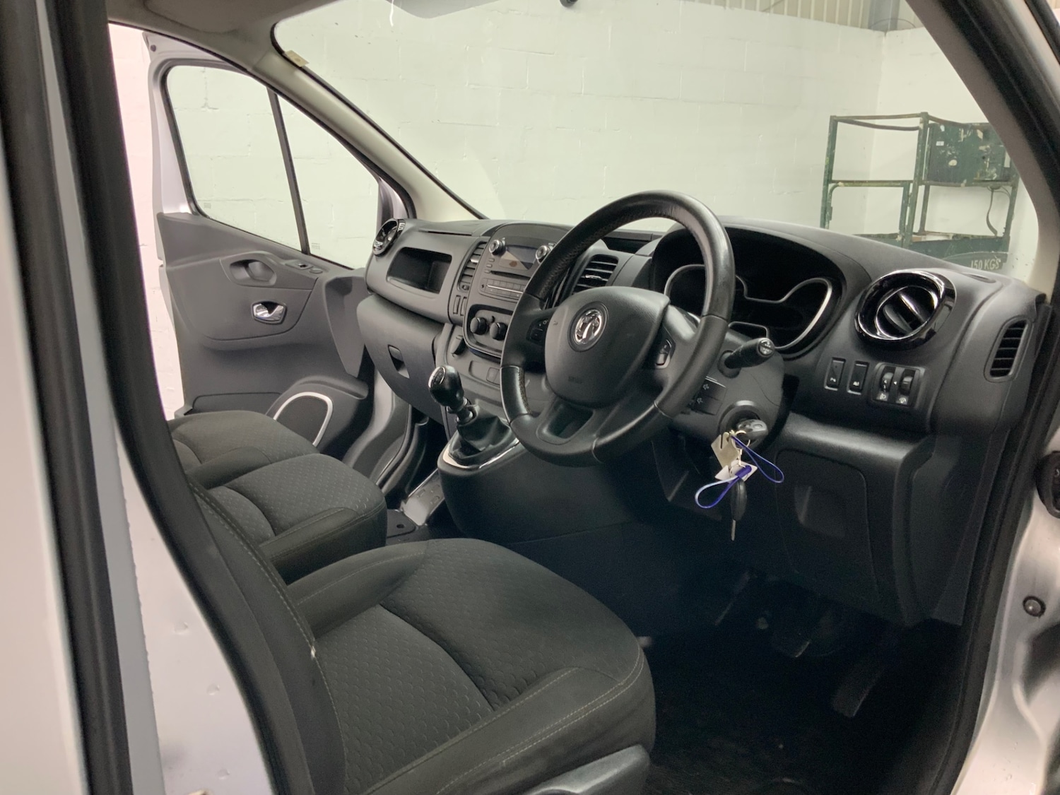 Used Vauxhall Vivaro 2016 for sale - 77114277: Photo 21