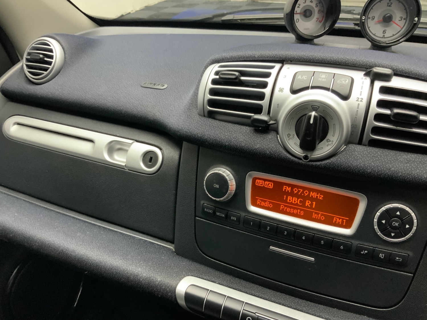 Used smart fortwo 2014 for sale - 77002292: Photo 14