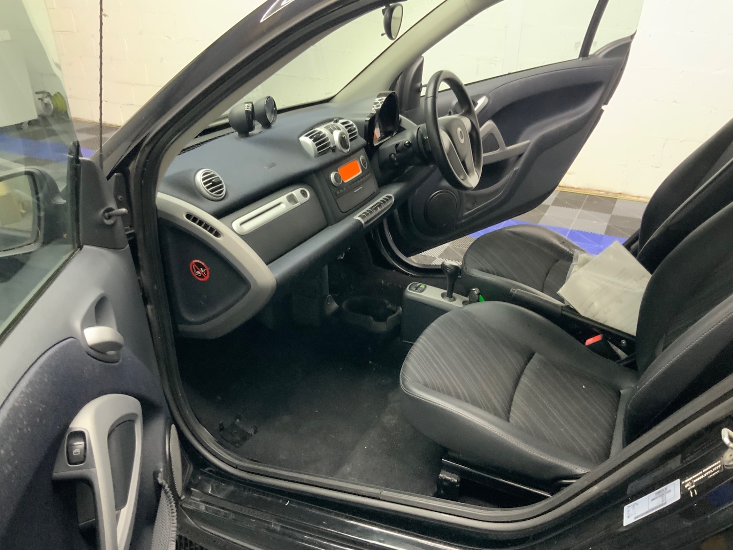 Used smart fortwo 2014 for sale - 77002292: Photo 15