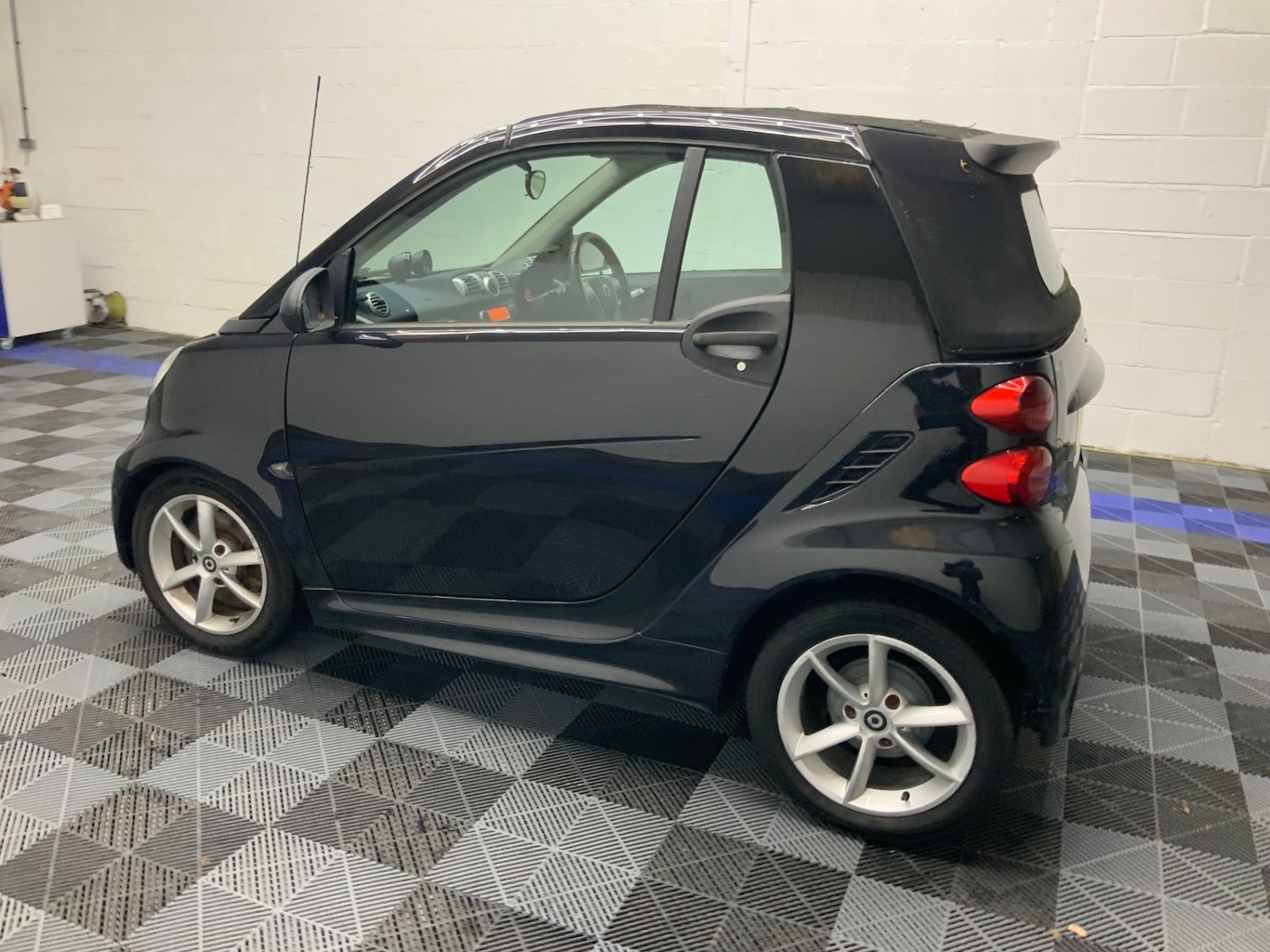 Used smart fortwo 2014 for sale - 77002292: Photo 9