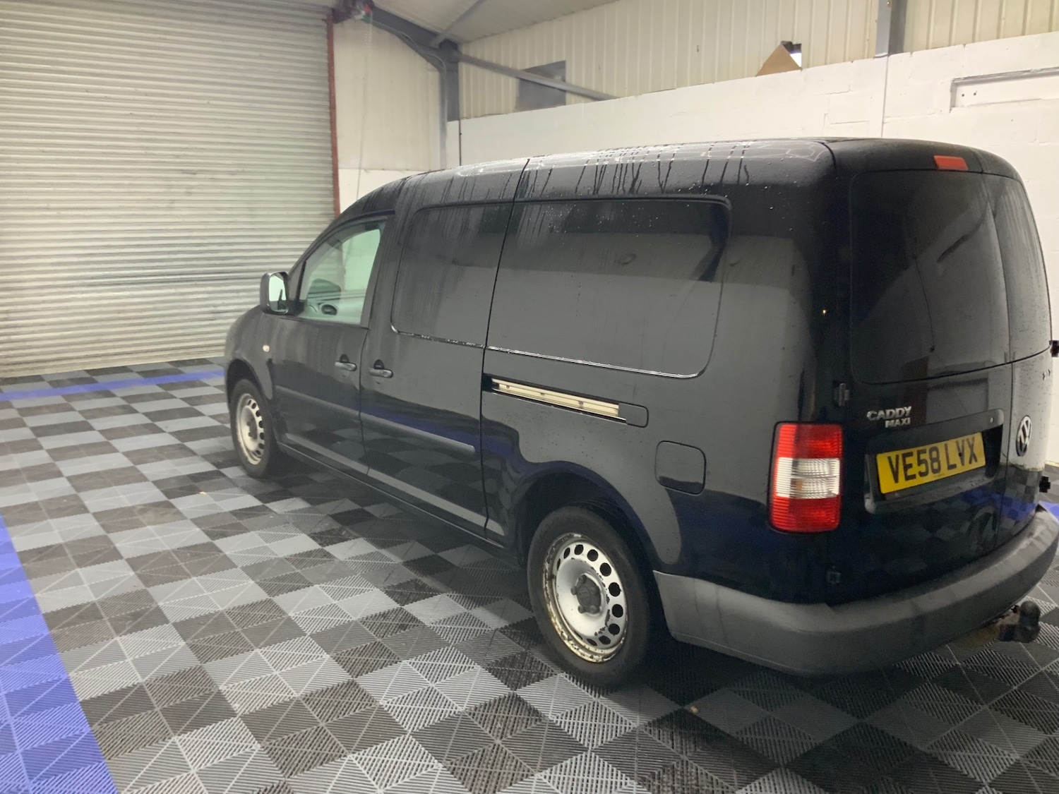 Used Volkswagen Caddy Maxi 2009 for sale - 77001926: Photo 8