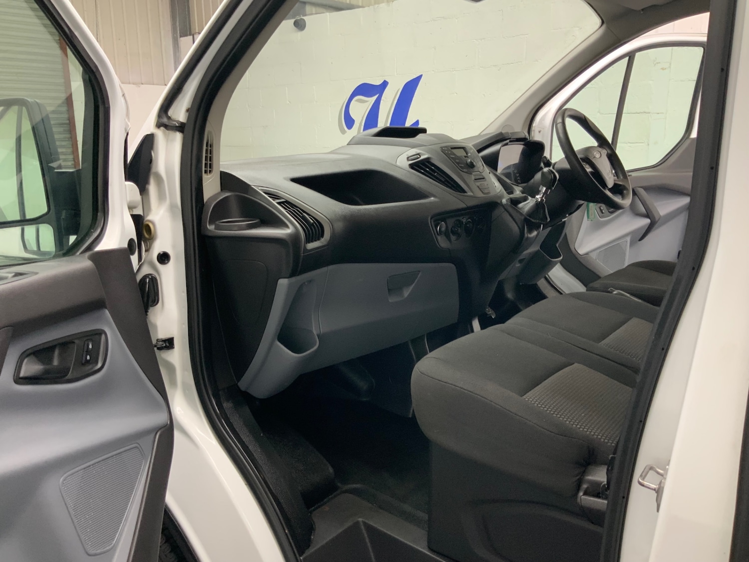 Used Ford Transit Custom 2014 for sale - 78103806: Photo 18