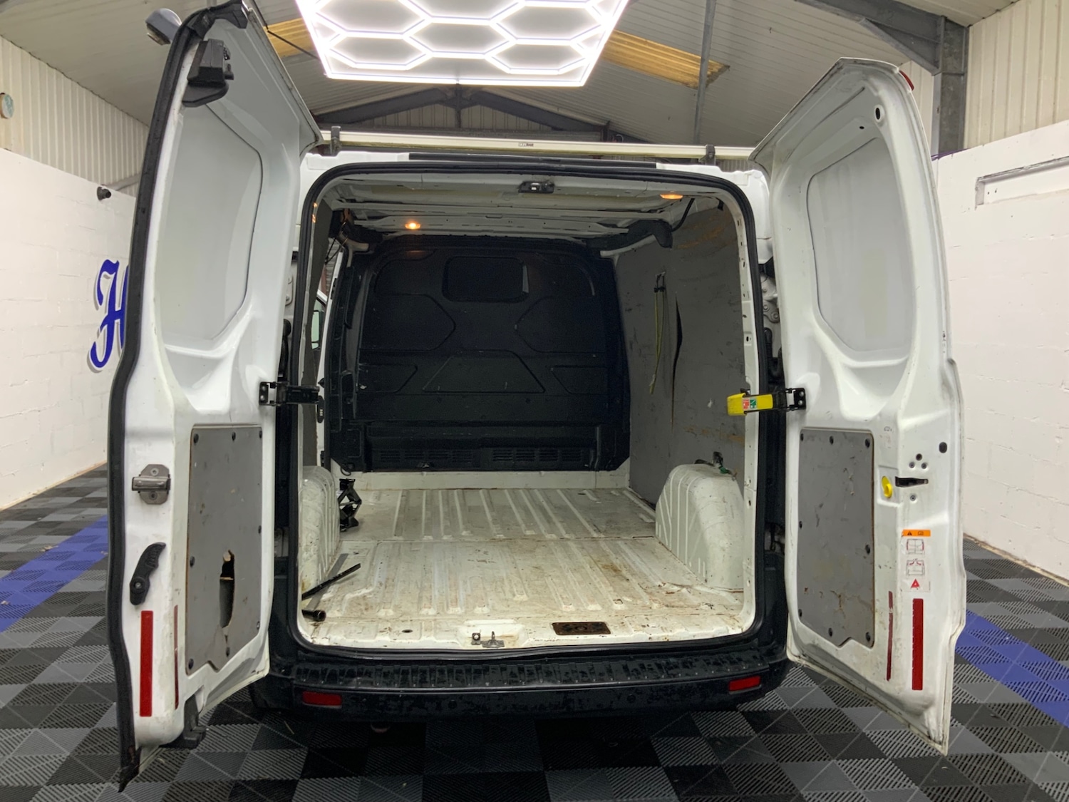 Used Ford Transit Custom 2014 for sale - 78103806: Photo 22