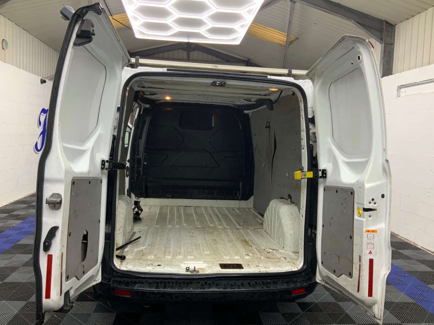 Used Ford Transit Custom 2014 for sale - 78103806: Photo 23