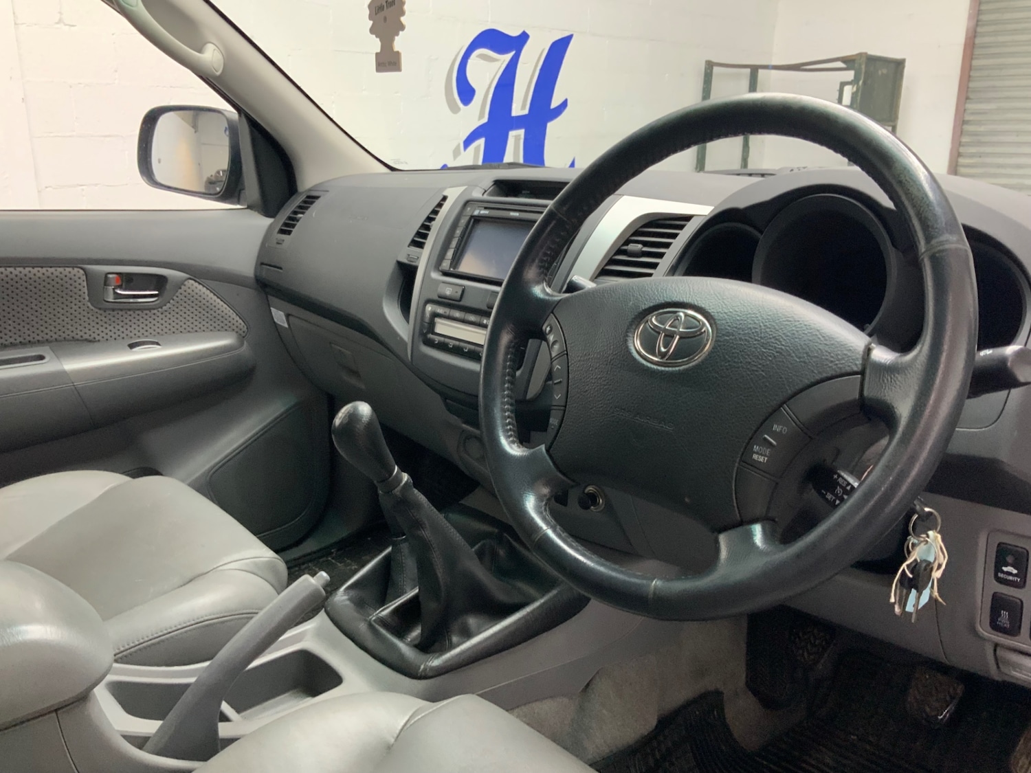 Used Toyota Hilux 2009 for sale - 77432894: Photo 10