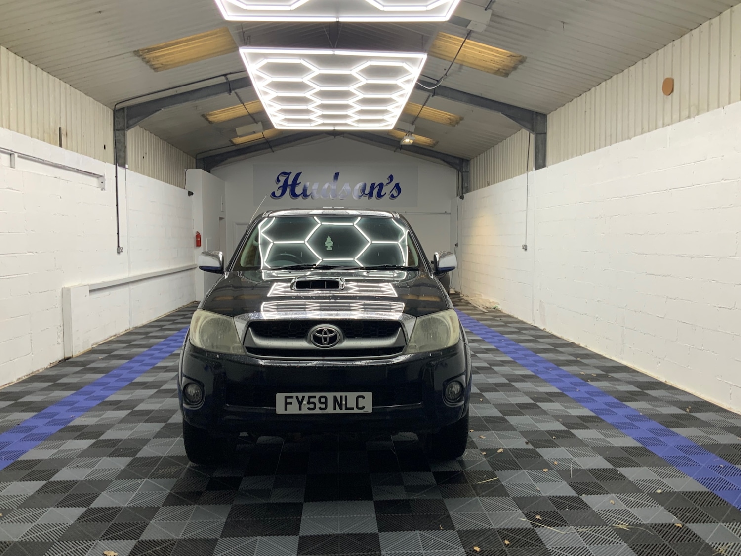 Used Toyota Hilux 2009 for sale - 77432894: Photo 2