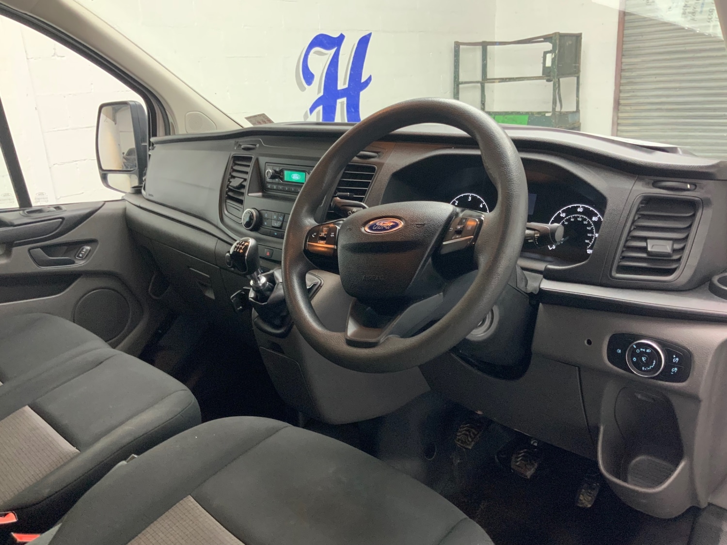 Used Ford Transit Custom 2018 for sale - 77223390: Photo 13