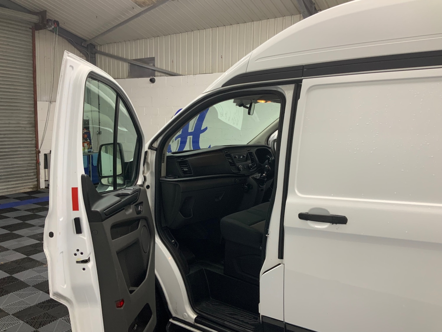 Used Ford Transit Custom 2018 for sale - 77223390: Photo 16