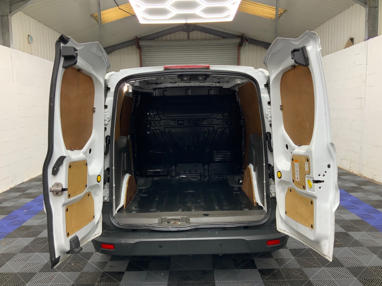 Used Ford Transit Connect 2020 for sale - 78222706: Photo 10