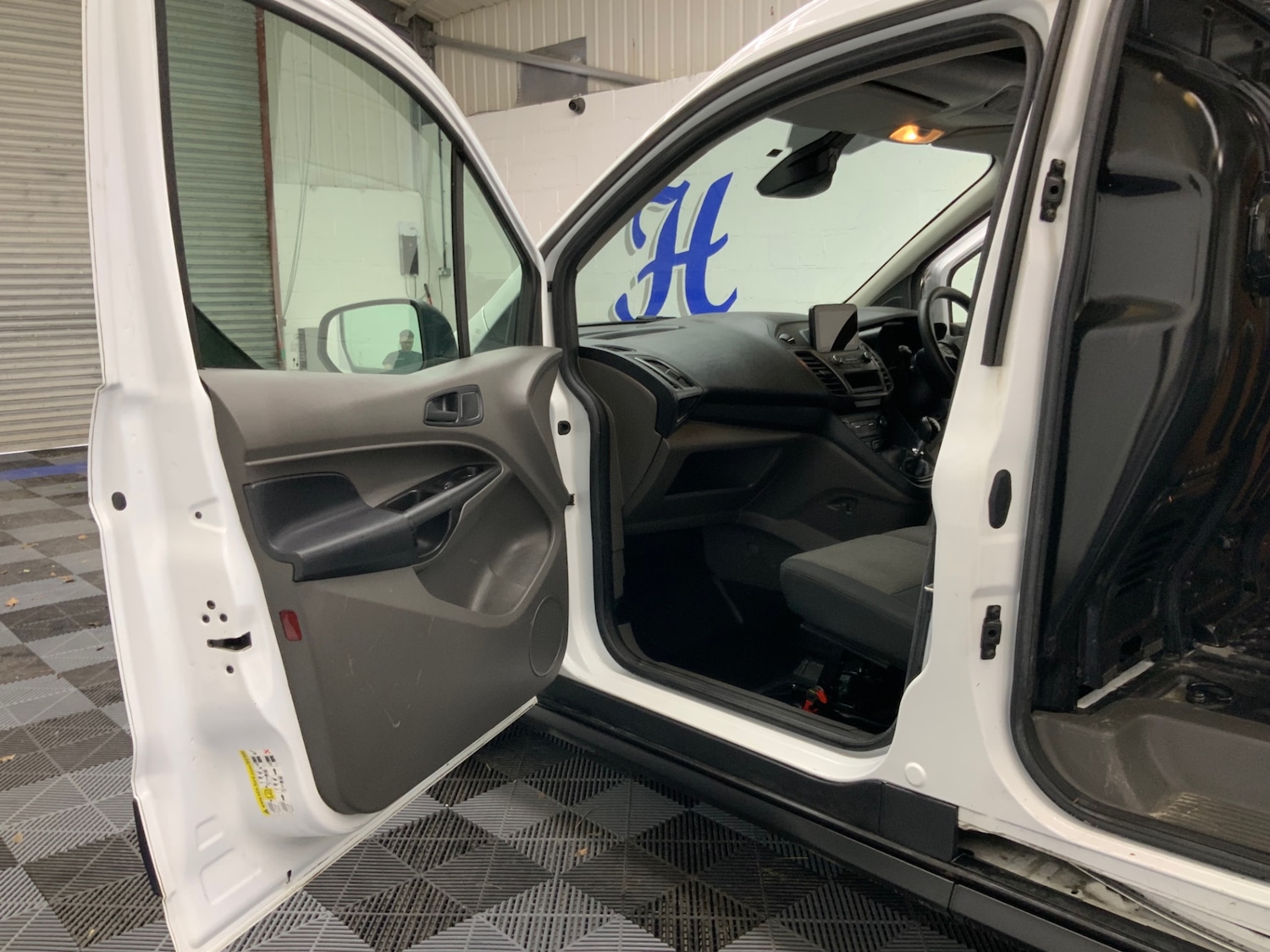 Used Ford Transit Connect 2020 for sale - 78222706: Photo 21