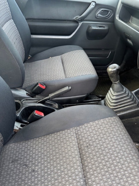 Used Suzuki Jimny 2011 for sale - 75545368: Photo 9