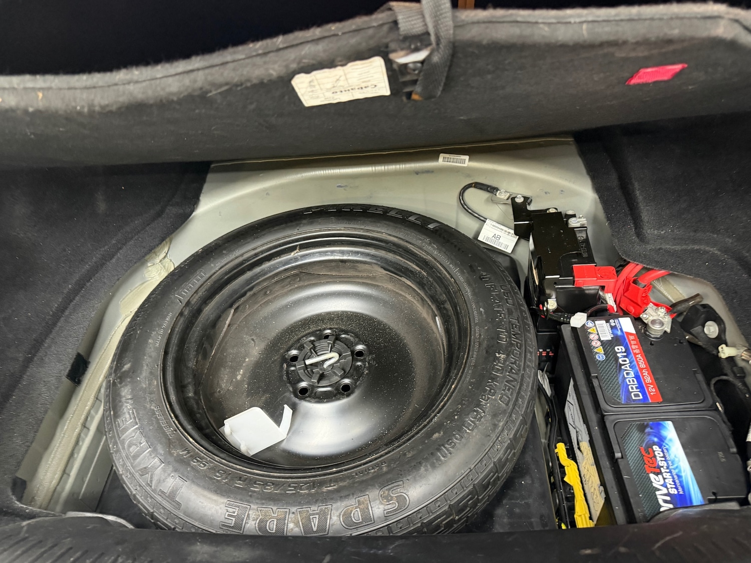 Used Jaguar XF 2013 for sale - 77687740: Photo 19