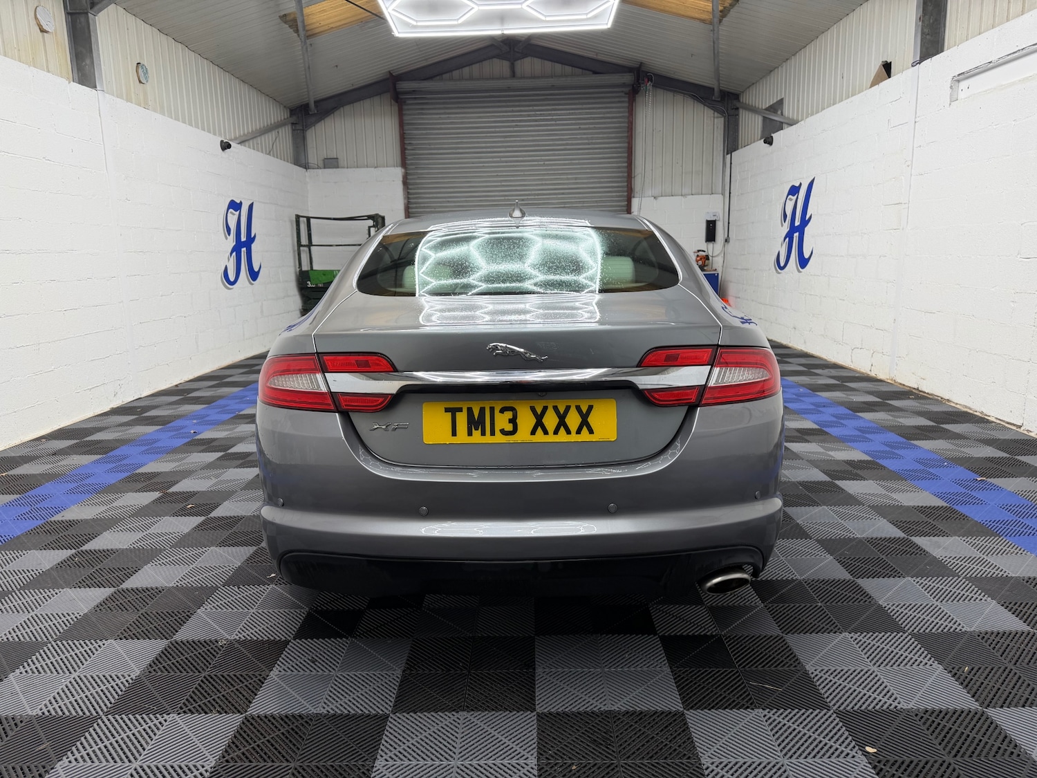 Used Jaguar XF 2013 for sale - 77687740: Photo 6