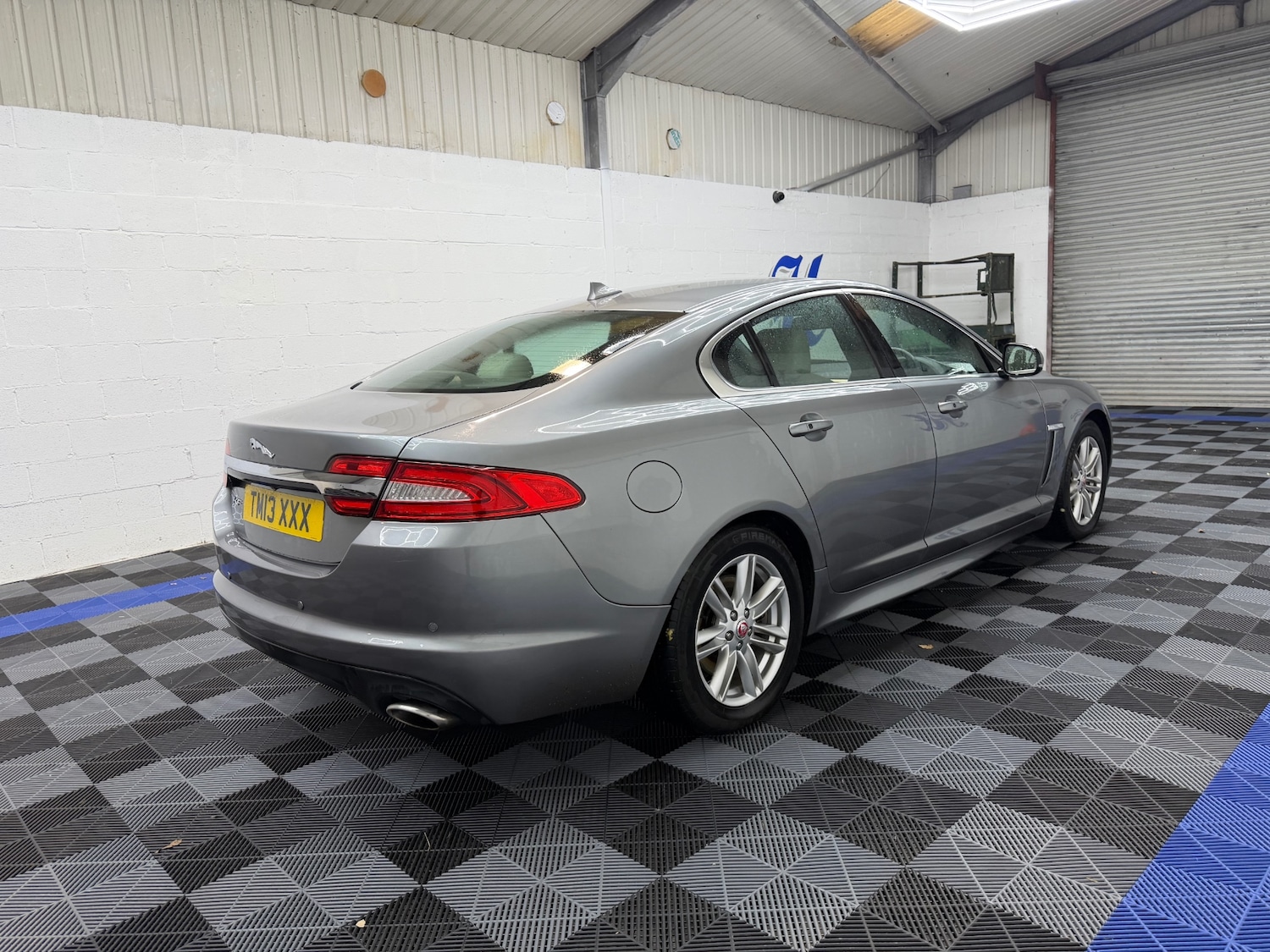 Used Jaguar XF 2013 for sale - 77687740: Photo 7