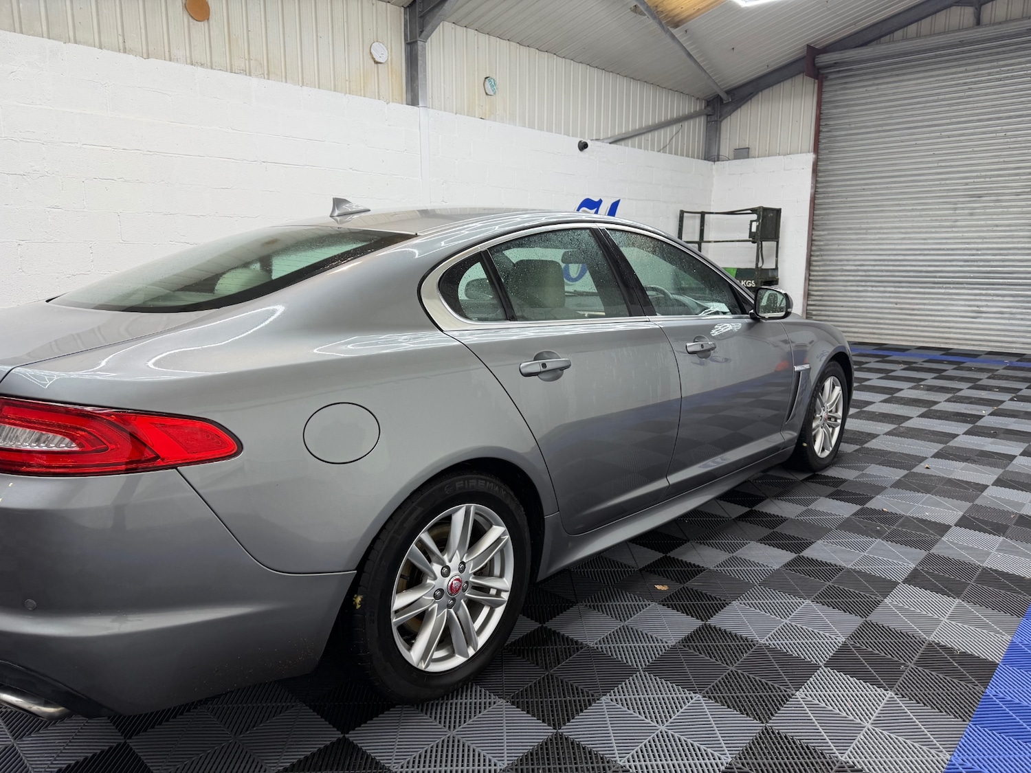 Used Jaguar XF 2013 for sale - 77687740: Photo 8