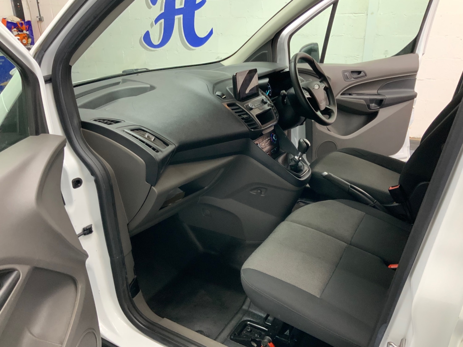 Used Ford Transit Connect 2020 for sale - 77261205: Photo 12