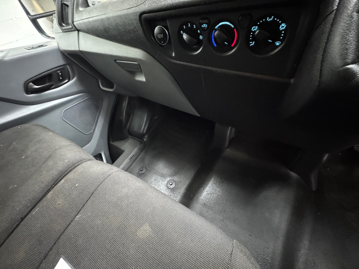 Used Ford Transit 2018 for sale - 76379090: Photo 14