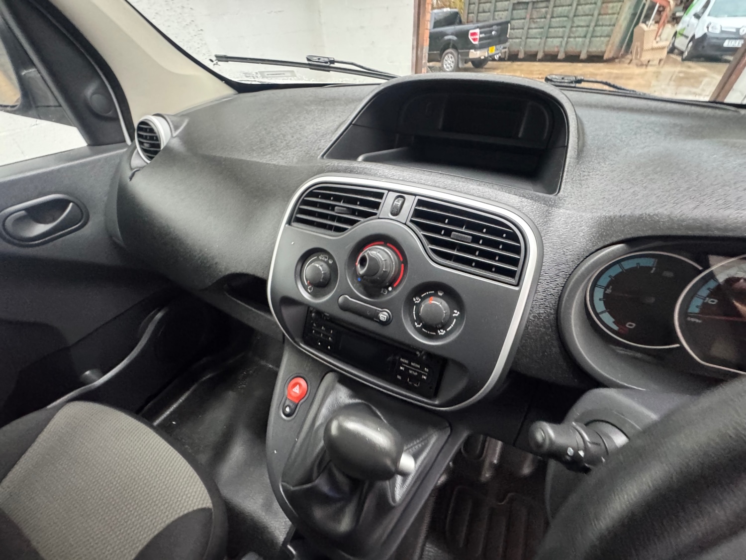 Used Renault Kangoo 2019 for sale - 76461904: Photo 18