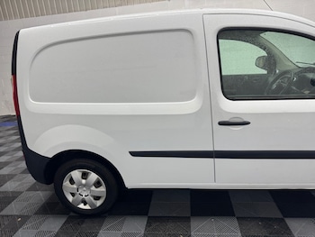 Used Renault Kangoo 2019 for sale - 76461904: Photo