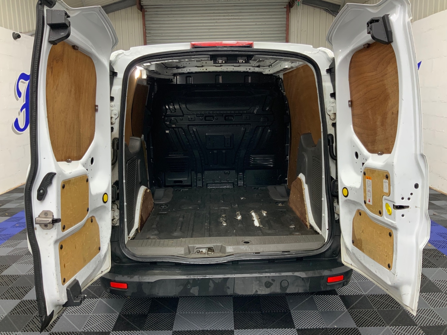 Used Ford Transit Connect 2020 for sale - 77274168: Photo 9