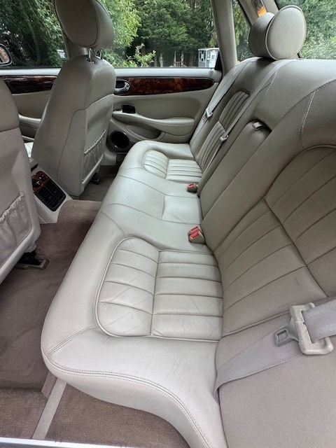 Used Jaguar XJ 2001 for sale - 75640945: Photo 12