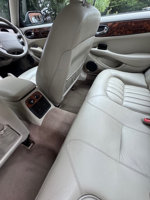 Used Jaguar XJ 2001 for sale - 75640945: Photo 14