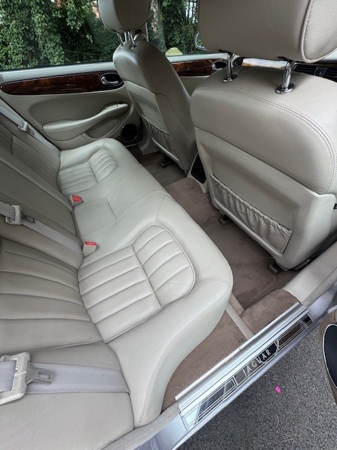 Used Jaguar XJ 2001 for sale - 75640945: Photo 19