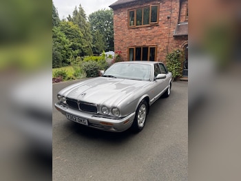 Used Jaguar XJ 2001 for sale - 75640945: Photo