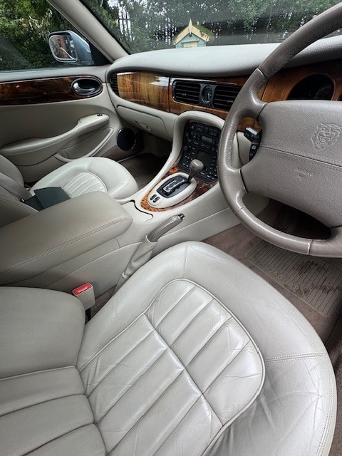 Used Jaguar XJ 2001 for sale - 75640945: Photo 20