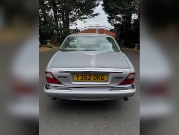 Used Jaguar XJ 2001 for sale - 75640945: Photo