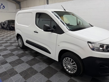 Used Citroen Berlingo 2021 for sale - 79081230: Photo