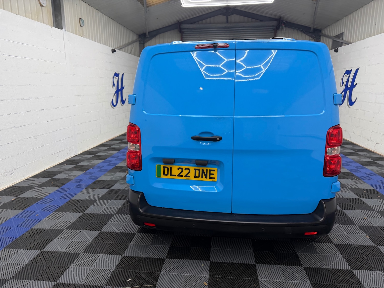 Used Vauxhall Vivaro 2022 for sale - 77915318: Photo 10