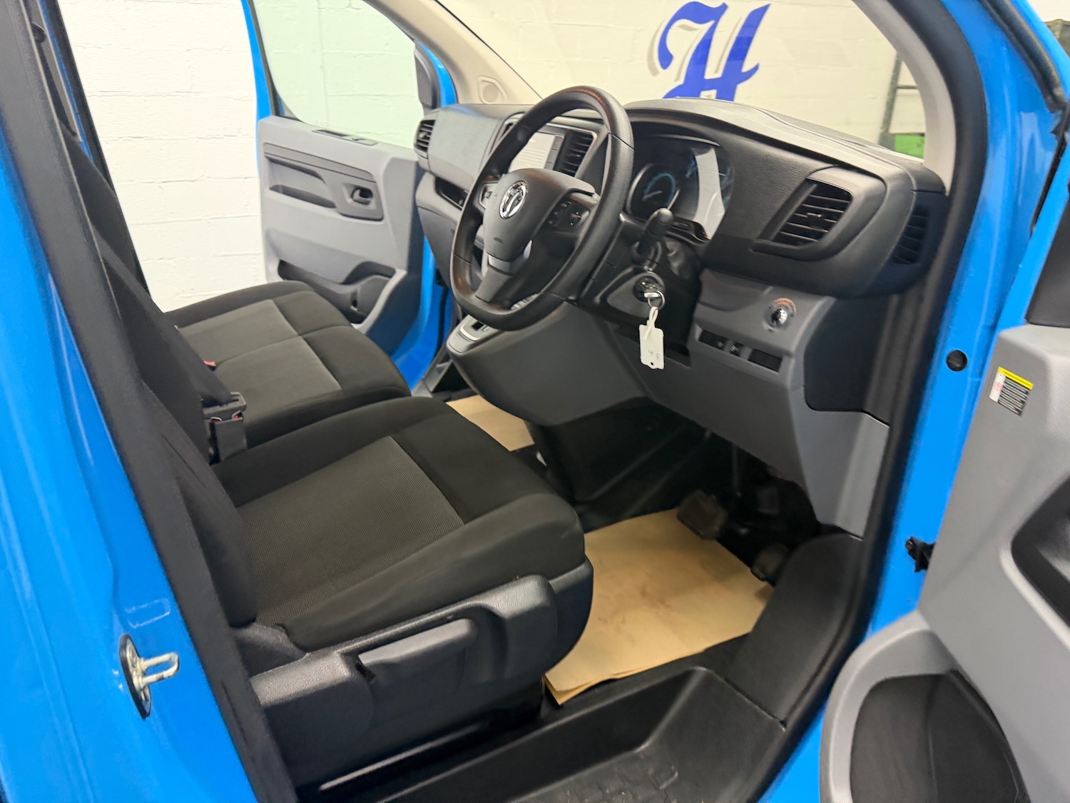 Used Vauxhall Vivaro 2022 for sale - 77915318: Photo 24