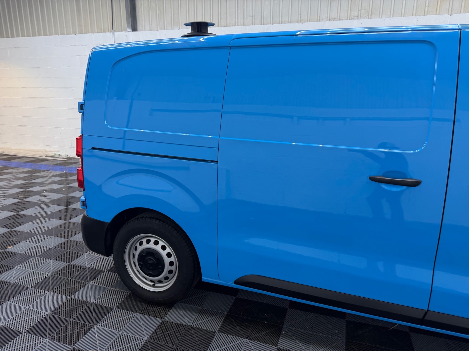 Used Vauxhall Vivaro 2022 for sale - 77915318: Photo 5