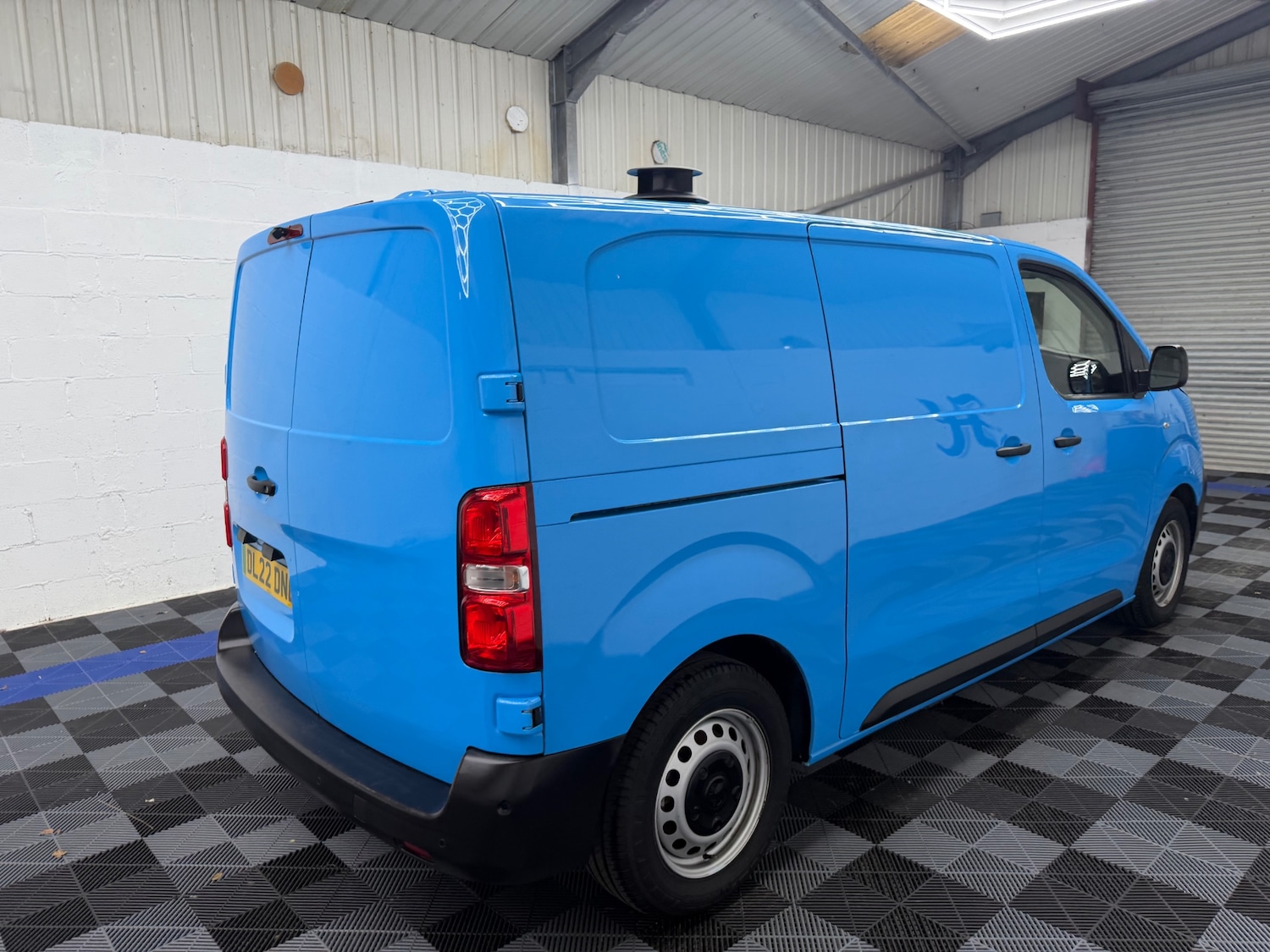 Used Vauxhall Vivaro 2022 for sale - 77915318: Photo 6