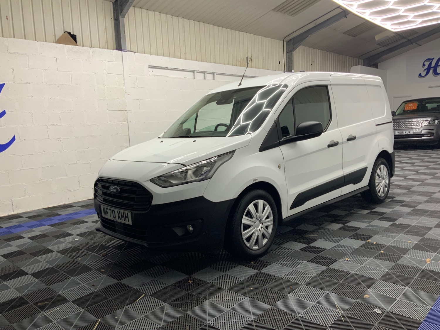 Used Ford Transit Connect 2020 for sale - 77349711: Photo 3