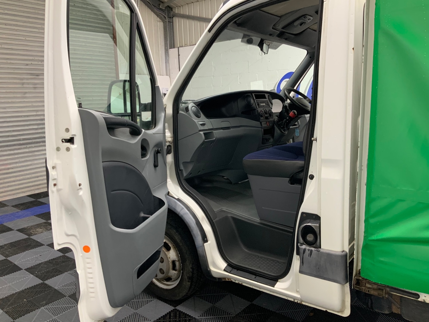 Used Iveco Daily 2008 for sale - 77261190: Photo 16