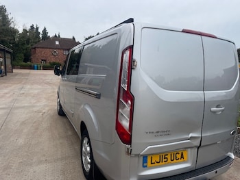 Used Ford Transit Custom 2015 for sale - 76103947: Photo