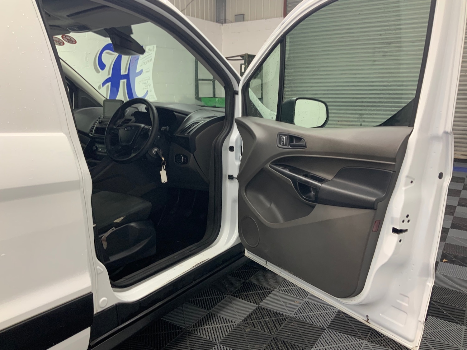 Used Ford Transit Connect 2020 for sale - 77731188: Photo 12