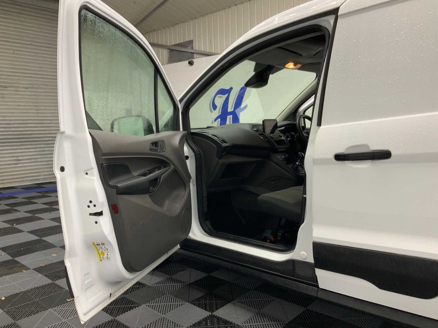 Used Ford Transit Connect 2020 for sale - 77274170: Photo 15