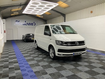 Used Volkswagen Transporter 2017 for sale - 77974026: Photo