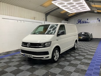 Used Volkswagen Transporter 2017 for sale - 77974026: Photo