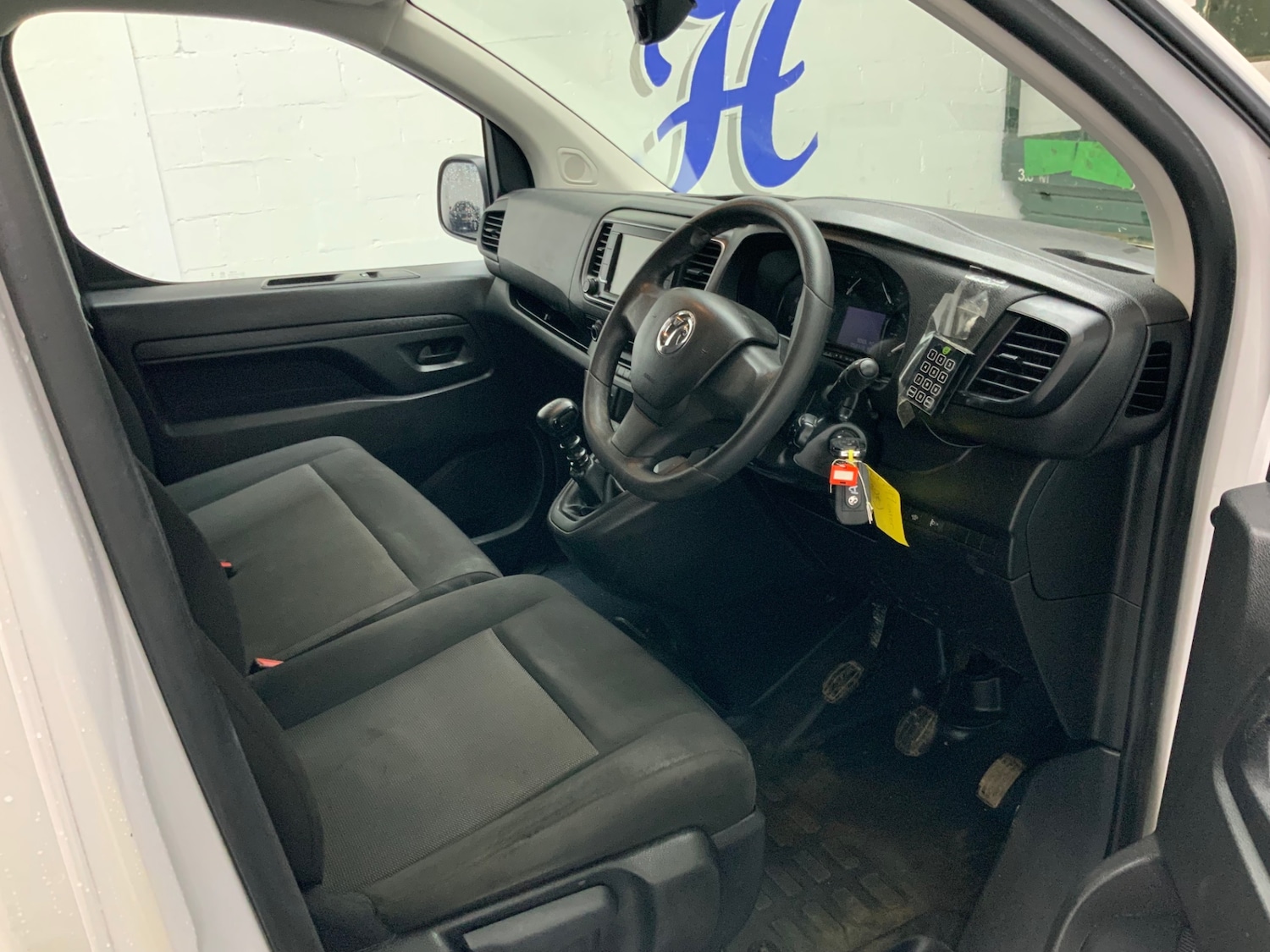 Used Vauxhall Vivaro 2023 for sale - 77260952: Photo 12