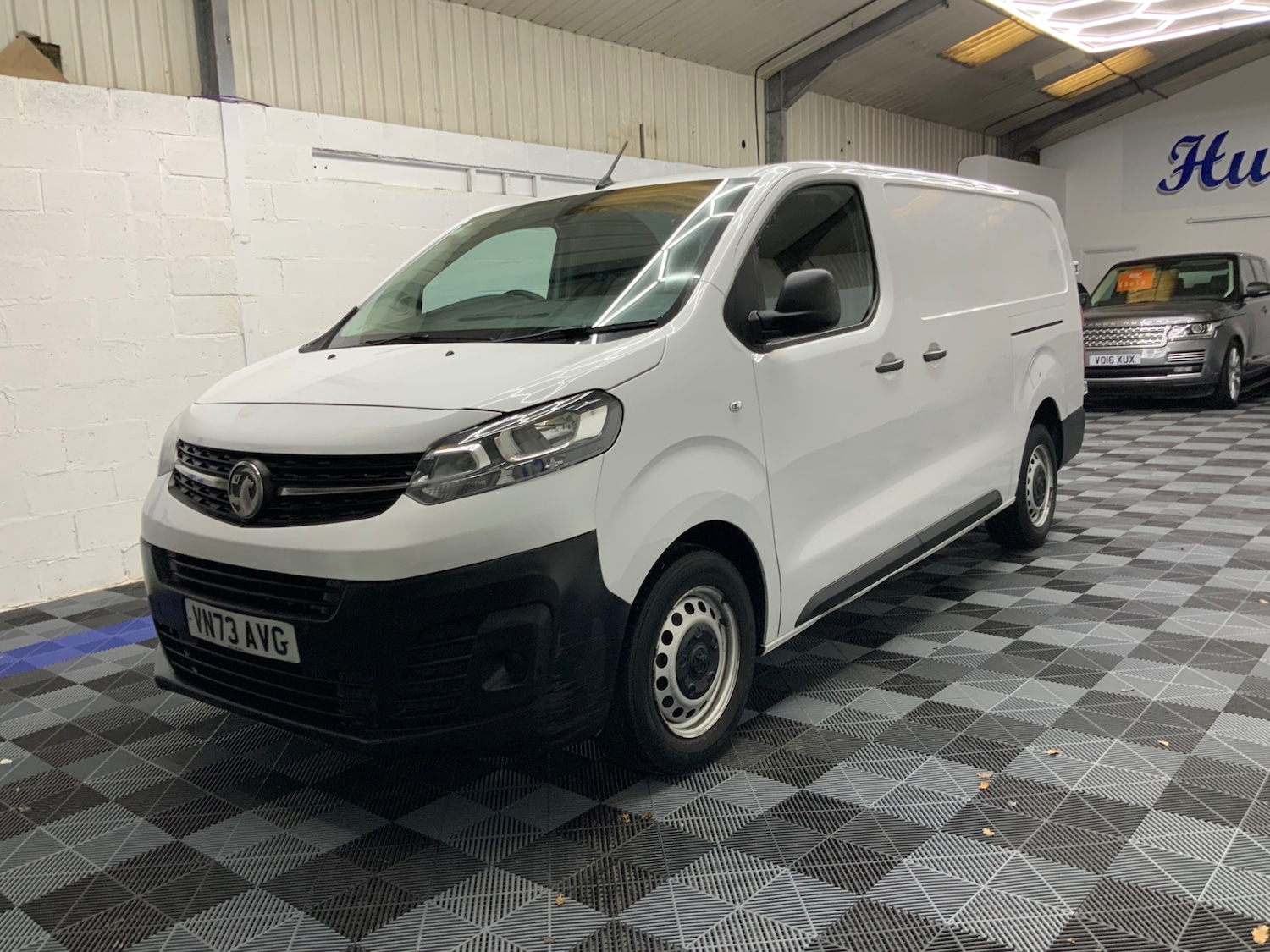 Used Vauxhall Vivaro 2023 for sale - 77260952: Photo 4
