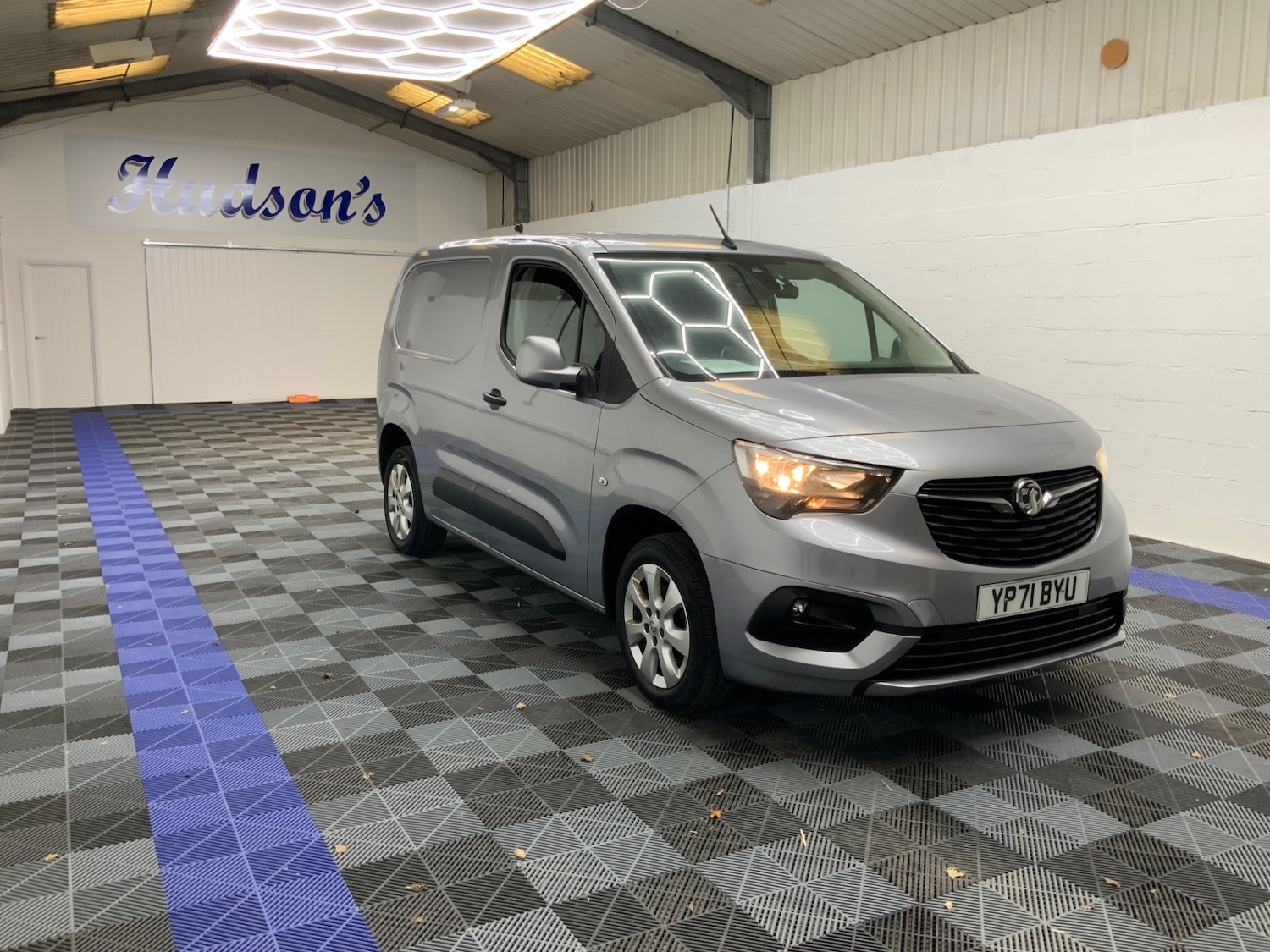 Used Vauxhall Combo 2021 for sale - 78222874: Photo 1