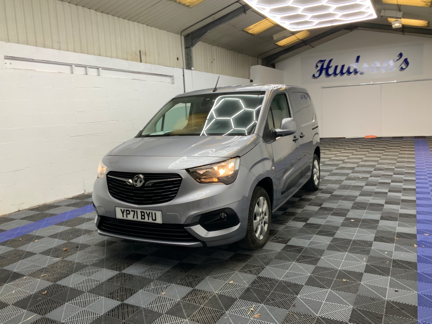 Used Vauxhall Combo 2021 for sale - 78222874: Photo 3