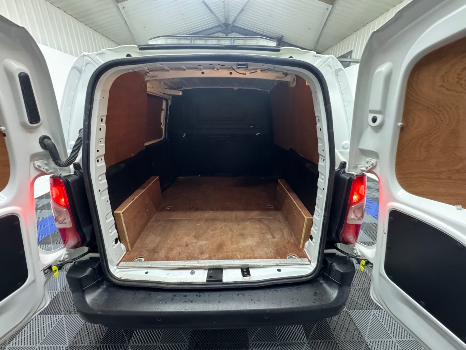 Used Citroen Berlingo 2020 for sale - 76461601: Photo 19